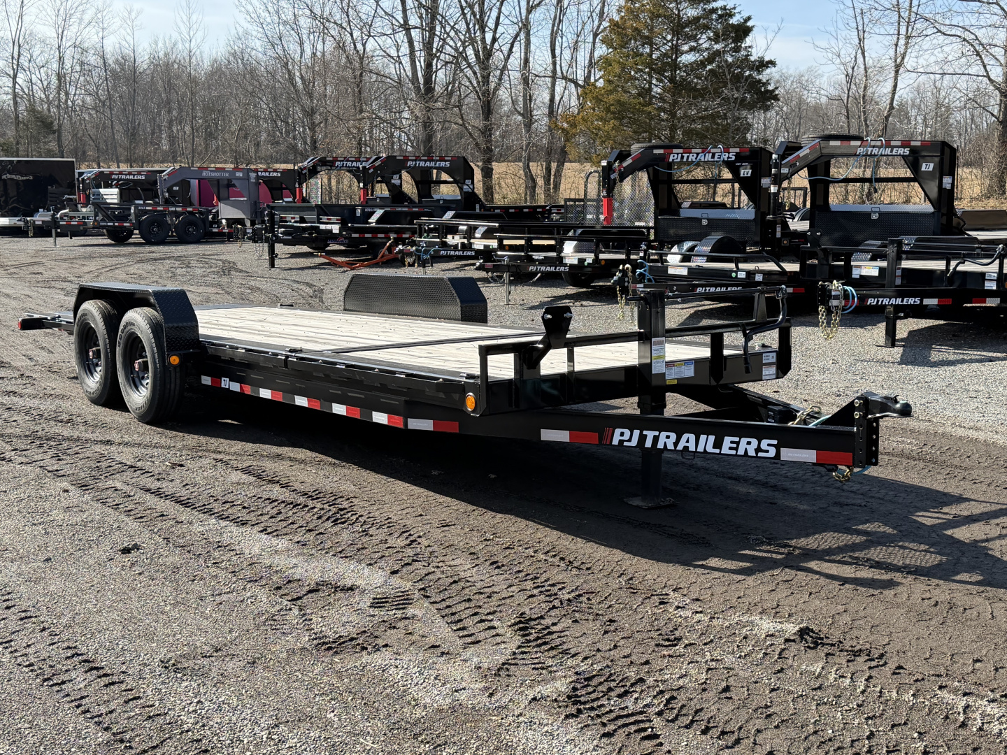New 2025 PJ TRAILERS 83" x 22' (TJ) 16K HD Equipment Tilt Tilt Trailer