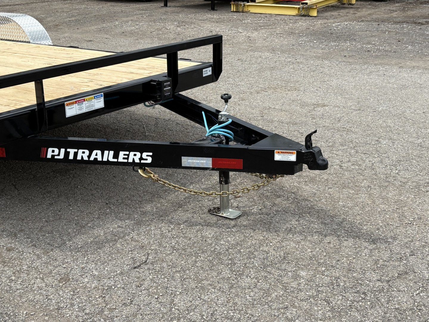 New 2025 PJ TRAILERS 16' x 83" - 5 in. Channel Carhauler (C5) 7K GVWR Car / Racing Trailer