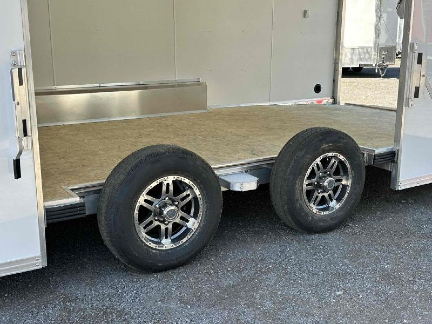 New 2024 XPRESS TRAILER GROUP XPRESS 8.5' X 24' Aluminum Enclosed w/ Elite Escape Door Enclosed Trailer