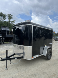 New 2025 Homesteader Trailer / Chalenger Series / 5x8 / 5'7" Interior Height / Single Swing Rear Door / 32" Side Door / 24" Stoneguard / .030 Black Aluminum