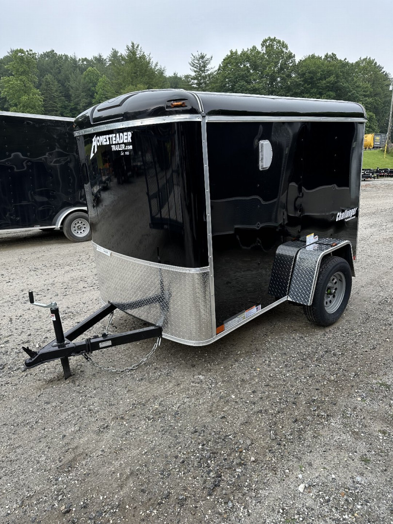 New 2025 Homesteader Trailer / Chalenger Series / 5x8 / 5'7" Interior Height / Single Swing Rear Door / 32" Side Door / 24" Stoneguard / .030 Black Aluminum