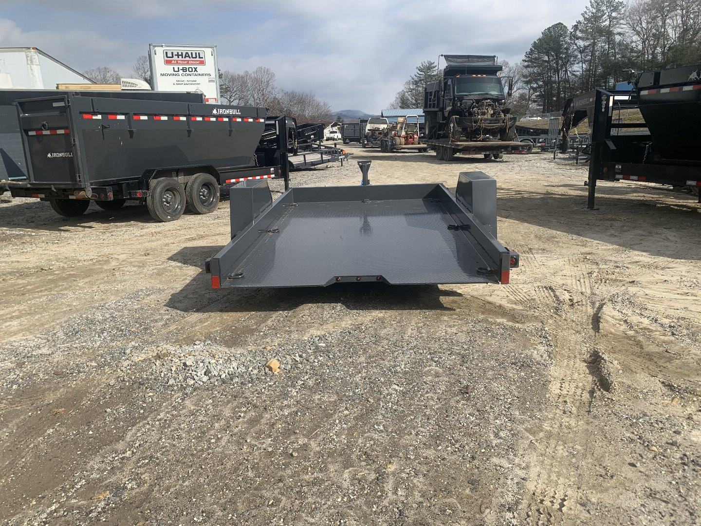 New 2025 LAMAR SCISSOR LIFT HAULER TRAILER / SH791217 / 79" X 12' / 1-7,000# ELECTRIC BRAKE AXLE / TORSION SUSPENSION 22.5 DEGREE UP / 3/16" DIAMOND PLATE STEEL FLOOR /10 DEGREE LOAD ANGLE