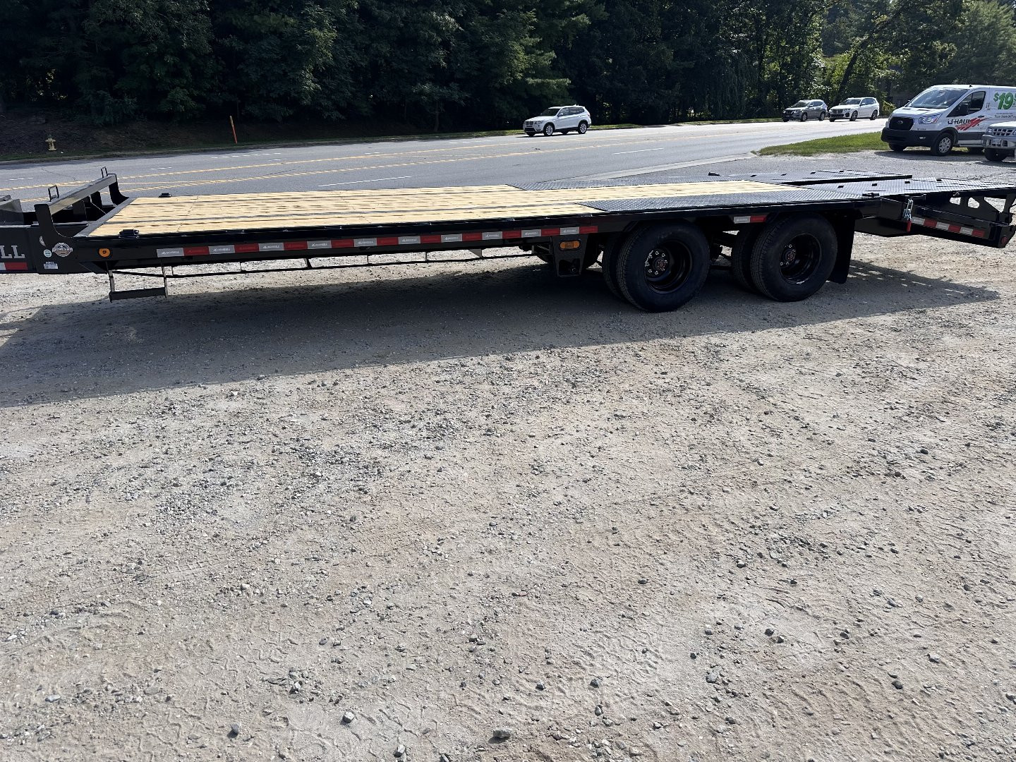 New 2025 Iron Bull FLP Series 102"x25' / 2-10,000# Electric Brake Axles / 16" Dual Wheels / 5' Rampage Ramps / Deckover Trailer