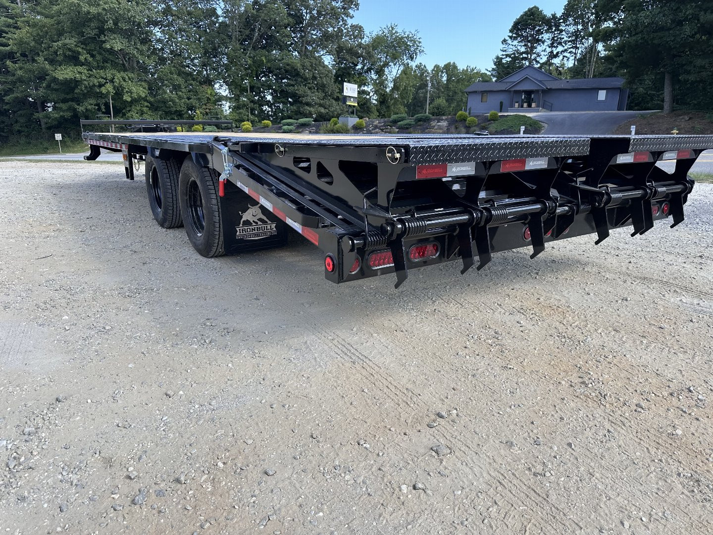 New 2025 Iron Bull FLP Series 102"x25' / 2-10,000# Electric Brake Axles / 16" Dual Wheels / 5' Rampage Ramps / Deckover Trailer