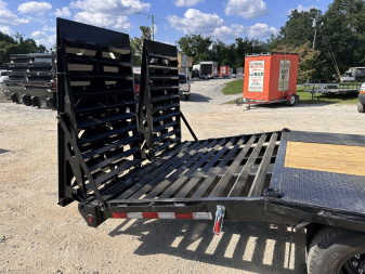 New 2025 Iron Bull FLP Series 102"x25' / 2-10,000# Electric Brake Axles / 16" Dual Wheels / 5' Rampage Ramps / Deckover Trailer