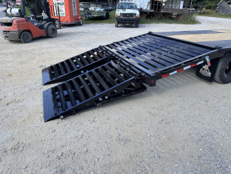 New 2025 Iron Bull FLP Series 102"x25' / 2-10,000# Electric Brake Axles / 16" Dual Wheels / 5' Rampage Ramps / Deckover Trailer