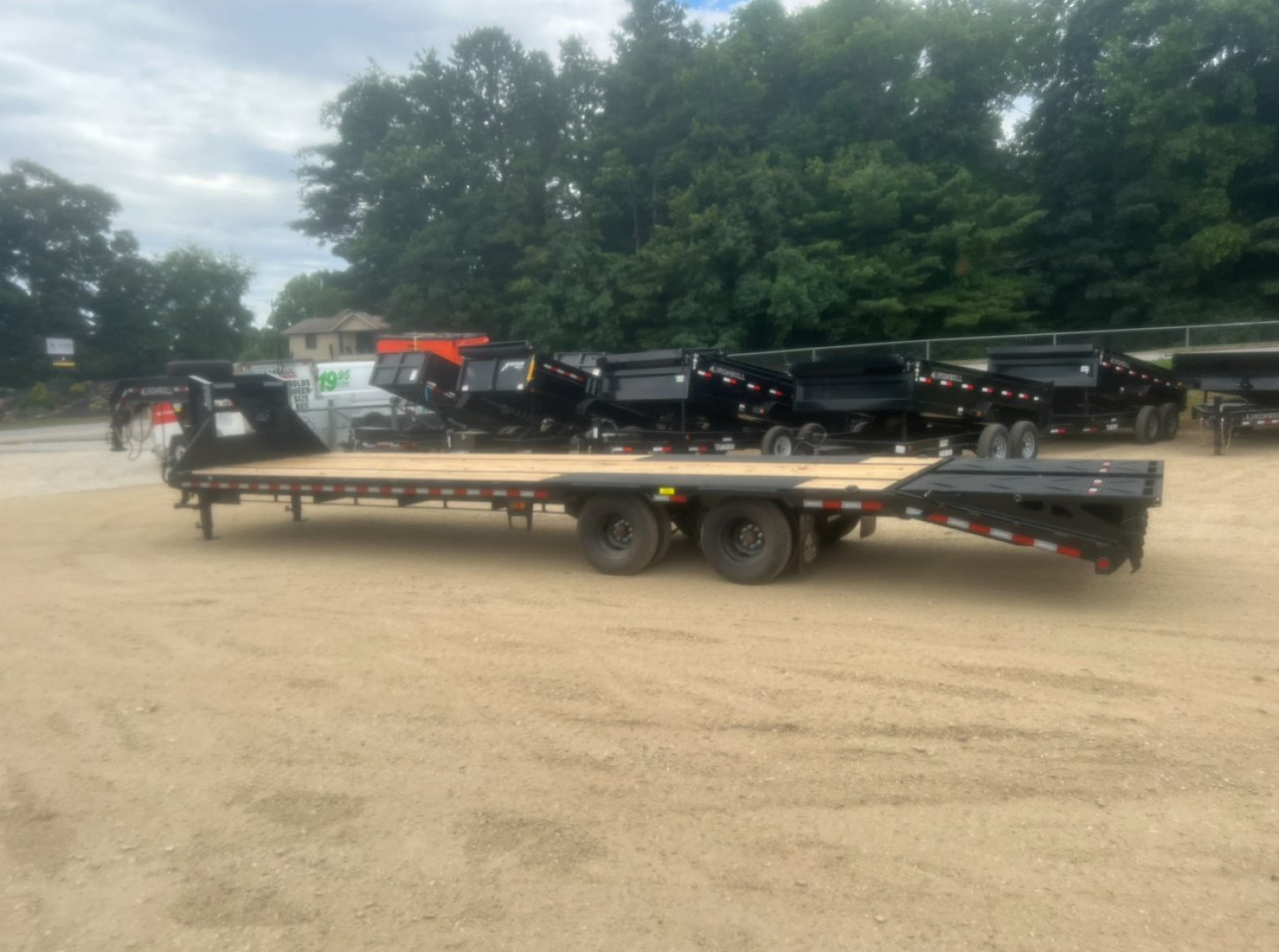 New 2025 Iron Bull Trailer / FLG Series / 102" Wide x 25' Long / 2-10,000# Electric Brake Axles / Rampage Ramps