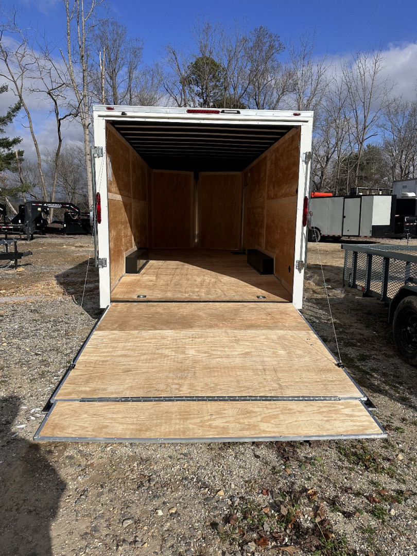 New 2025 HOMESTEADER CARGO TRAILER / INTREPID SERIES / 8..6'X20' / 7' INTERIOR HEIGHT / 32" SIDE DOOR / RAMP REAR DOOR / .080 WHITE POLY CORE ALUMINUM