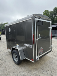 New 2025 Homesteader Trailer / Challenger Series / 5x8 / 5'7" Interior Height / Single Swing Rear Door / 32" Side Door / 24" Stoneguard / .030 Charcoal Gray Aluminum