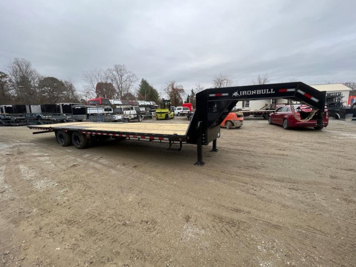 New 2023 Iron Bull FHG Hydraulic Dove Tail 102" x 32' 2 10K Axles, Dual Jack Hand Crank