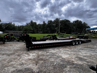 New 2022 Iron Bull Car Hauler / ETG SERIES / 102" WIDE X 44' LONG DECK / RAMPAGE RAMPS / DRIVE OVER FENDERS / 3- 7,000# ELECTRIC BRAKE AXLES