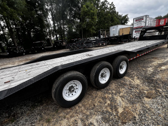 New 2022 Iron Bull Car Hauler / ETG SERIES / 102" WIDE X 44' LONG DECK / RAMPAGE RAMPS / DRIVE OVER FENDERS / 3- 7,000# ELECTRIC BRAKE AXLES