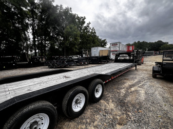 New 2022 Iron Bull Car Hauler / ETG SERIES / 102" WIDE X 44' LONG DECK / RAMPAGE RAMPS / DRIVE OVER FENDERS / 3- 7,000# ELECTRIC BRAKE AXLES