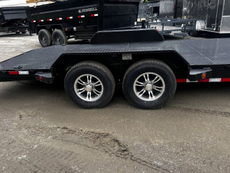 New 2024 Iron Bull ETB8320052-Diamond Plate Floor Car Hauler