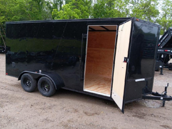 New 2025 Homesteader Trailers / 716IT Intrepid / 7' Interior Height / .030 Black Aluminum w/ Black Out Pkg / Ramp Rear Door / 32" Side Door w/ RV Lock/ 4 Recessed Floor D-Rings