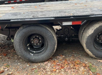 New 2023 Iron Bull Gooseneck Trailer / FLG22 / 102" Wide x 36' Long / 8" Slide Out Ramps / 2-10K Axles