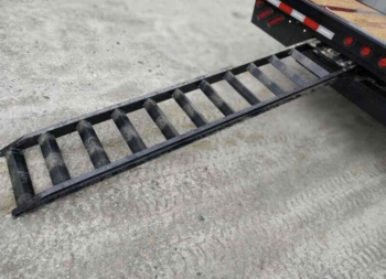 New 2023 Iron Bull Gooseneck Trailer / FLG22 / 102" Wide x 36' Long / 8" Slide Out Ramps / 2-10K Axles