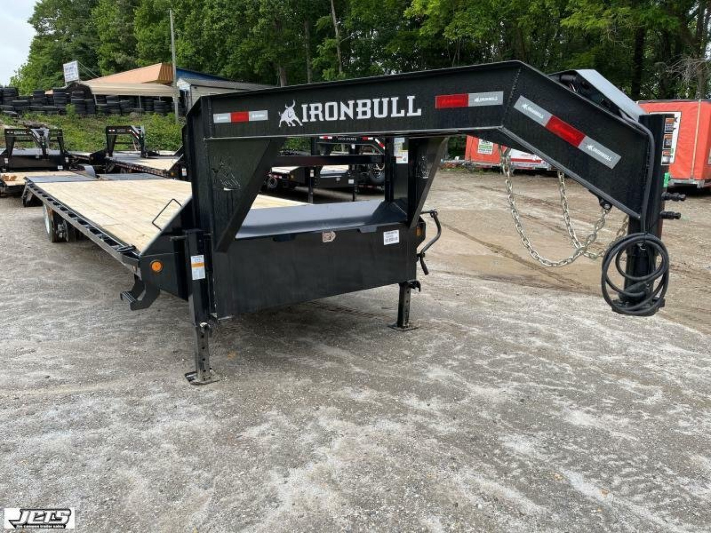 New 2023 Iron Bull GooseneckTrailer / FTG Series / 102" Wide x 30' Long, (25'Flat 5'Dovetail w/ Rampage Deck Level Ramps / 8 Ton Capacity / 17.5" Tire & Wheel w/ Spare Tire & Wheel