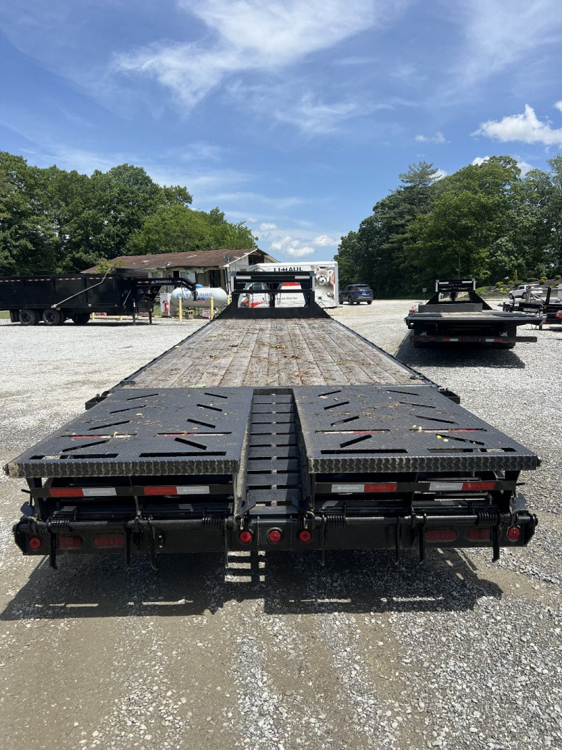 New 2023 Iron Bull GooseneckTrailer / FTG Series / 102" Wide x 30' Long, (25'Flat 5'Dovetail w/ Rampage Deck Level Ramps / 8 Ton Capacity / 17.5" Tire & Wheel w/ Spare Tire & Wheel