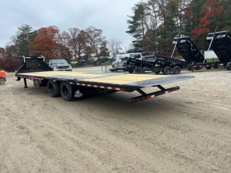 New 2024 Iron Bull Hydraulic Dovetail Gooseneck Trailer / 102" Wide x 32' Long / 2-10,000# Electric Brake Axles / 9' Hydraulic Dovetail / Dual Hydraulic Jacks