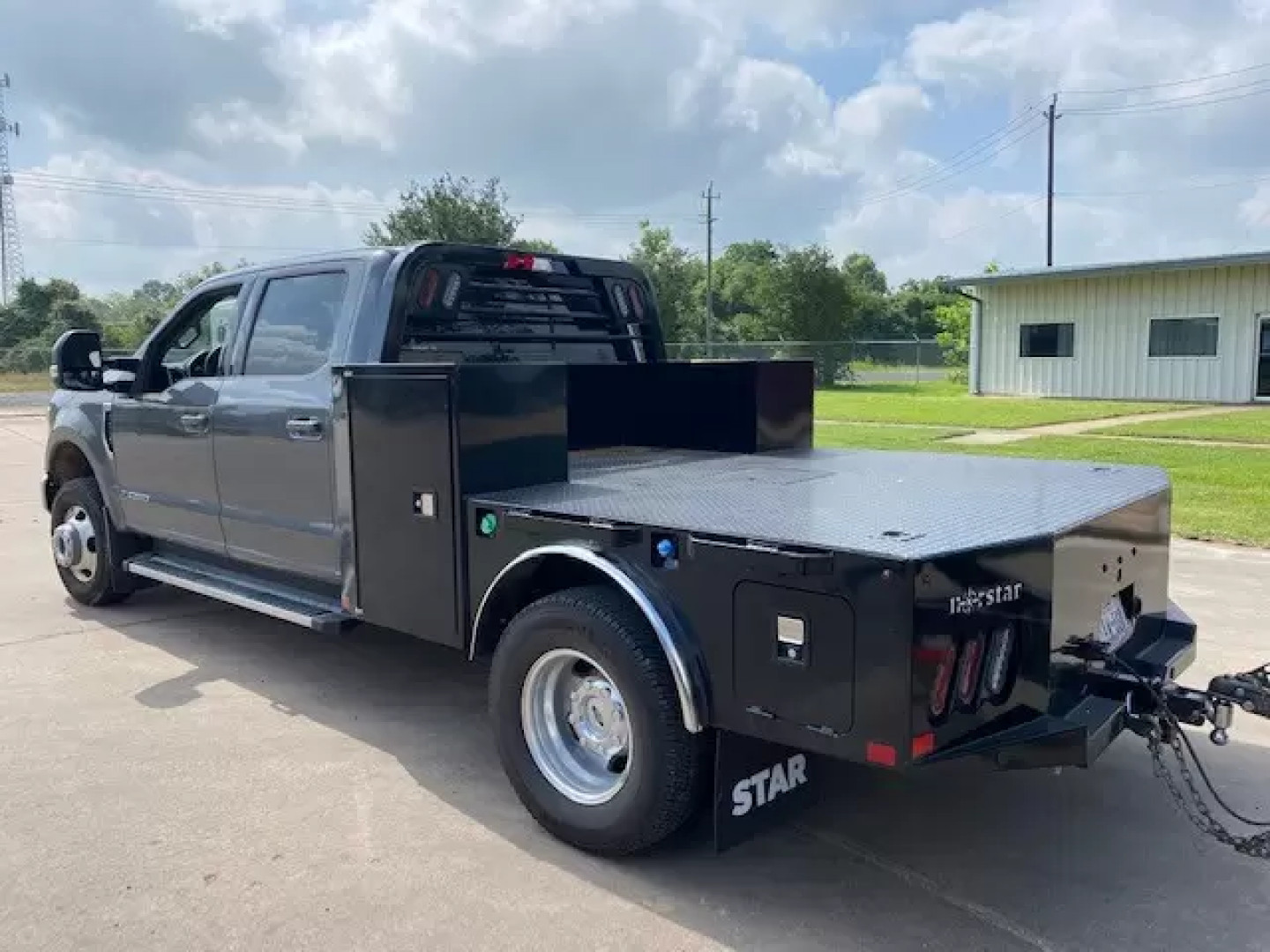 New 2023 NORSTAR SL TRUCK 86" x 97"