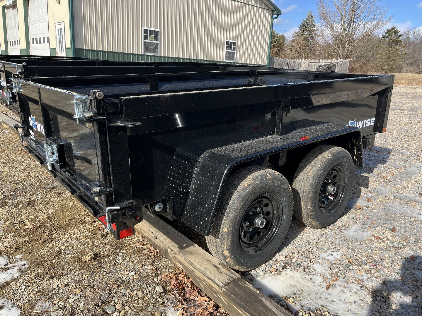New 2025 BWISE DT610LP-LE-10 Dump Trailer Dump Trailer