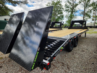 New 2025 Load Trail 16K 102"x25' Single Wheel Low-Pro Gooseneck