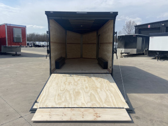 New United UJ 16' V-Nose Enclosed Cargo Trailer