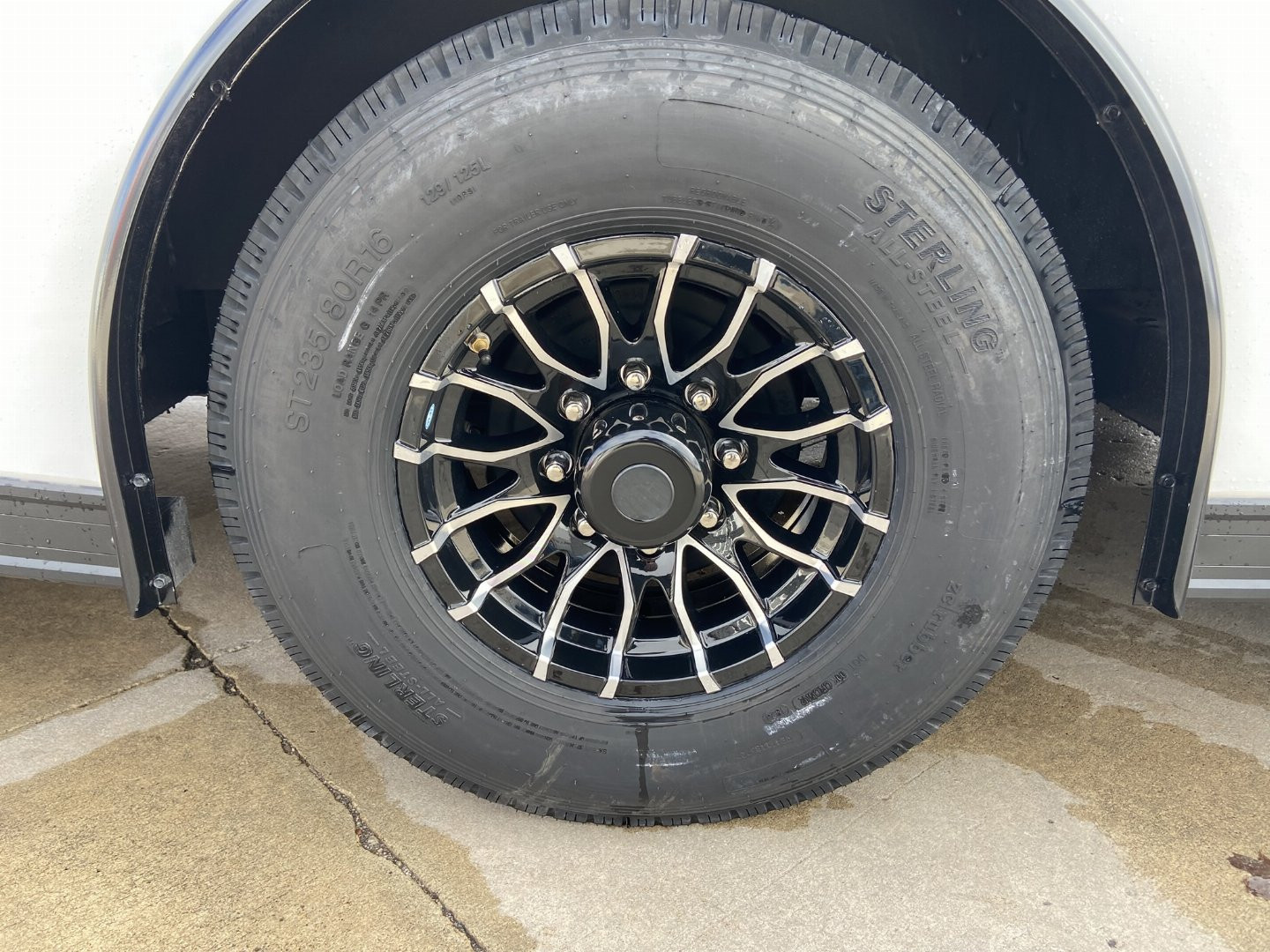 New United LIM 24' Racing Trailer