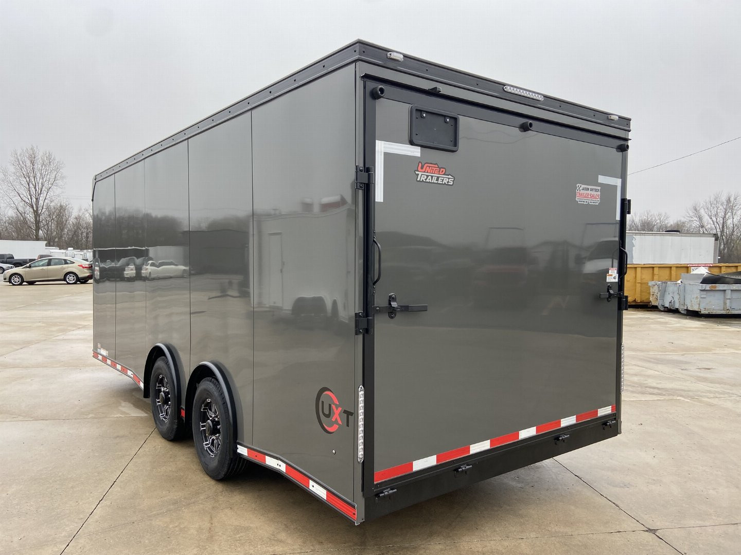 New United UXT 20' Enclosed Cargo Trailer