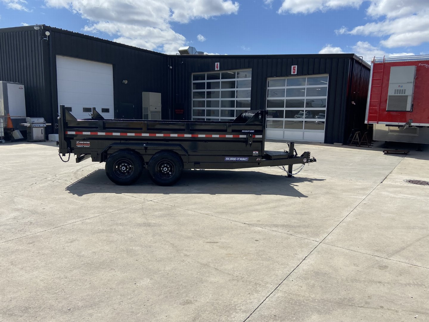 New Sure-Trac 14' Telescopic Dump Trailer