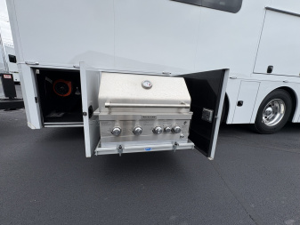 Used JDCC 46ft Motorhome 2 Bath