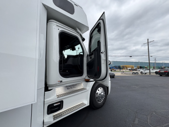 Used JDCC 46ft Motorhome 2 Bath