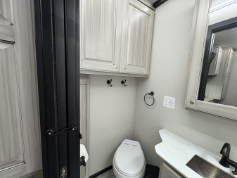 Used JDCC 46ft Motorhome 2 Bath