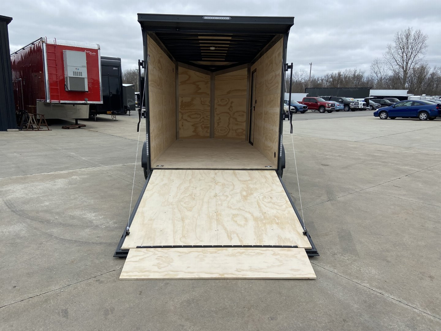 New United 7x14 V-Nose Enclosed Cargo Trailer