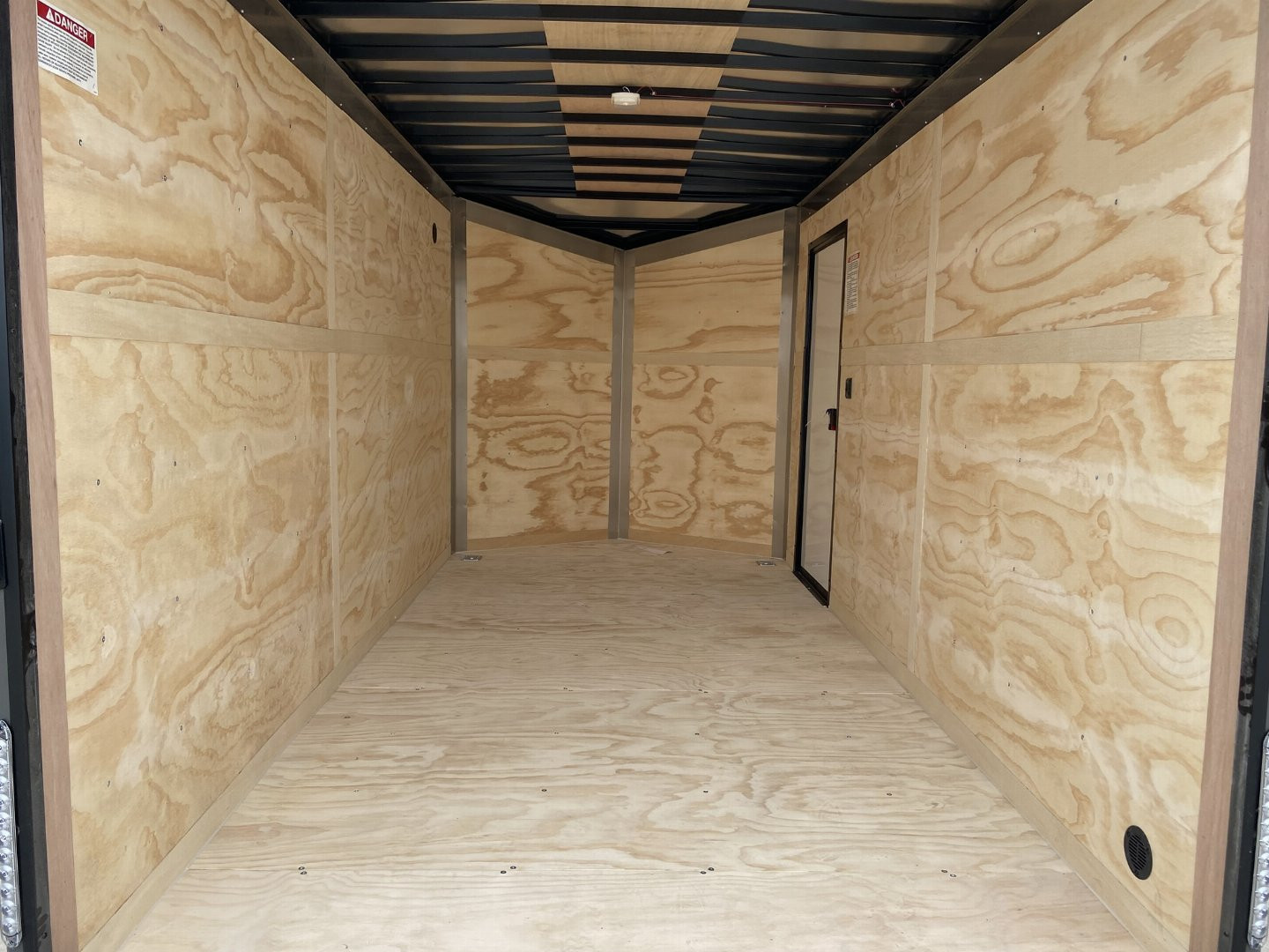 New United 7x14 V-Nose Enclosed Cargo Trailer