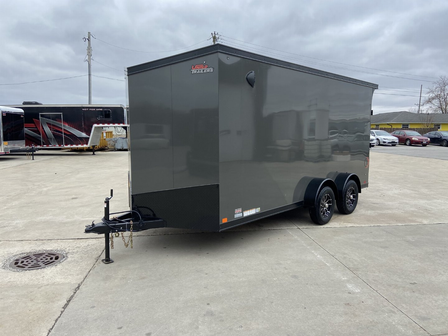 New United 7x16 V-Nose Enclosed Cargo Trailer