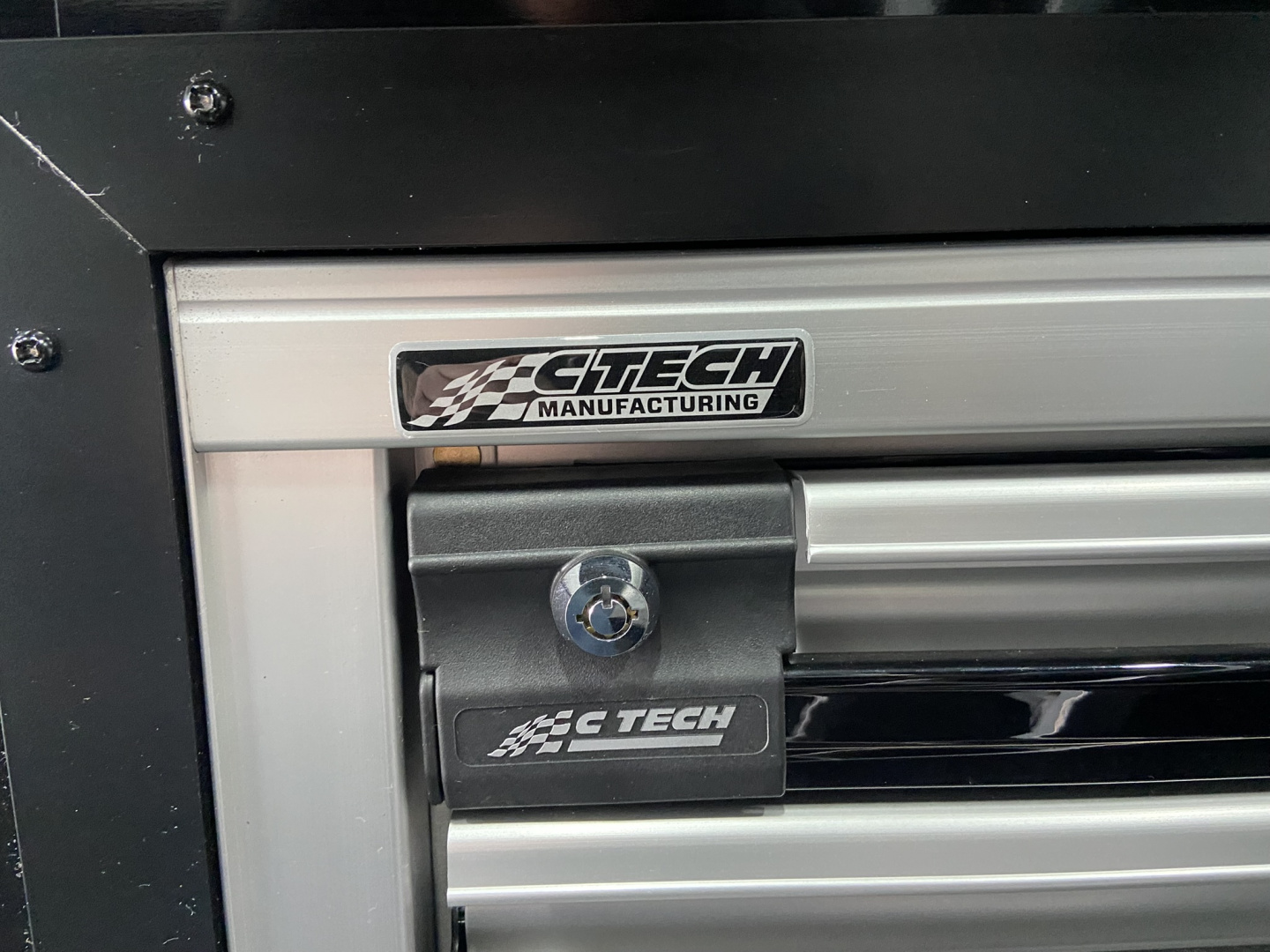 New United Aluminum Gooseneck 42' Sprint Car Racing Trailer