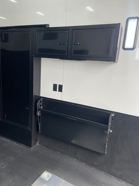 New United Aluminum Gooseneck 42' Sprint Car Racing Trailer