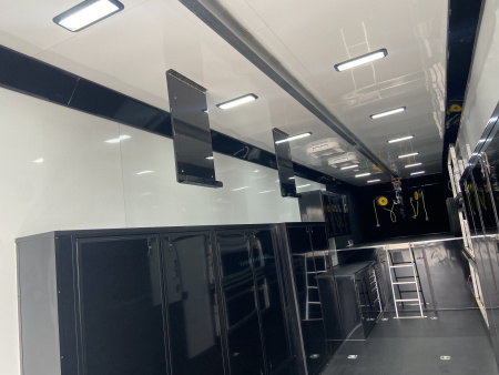 New United Aluminum Gooseneck 42' Sprint Car Racing Trailer