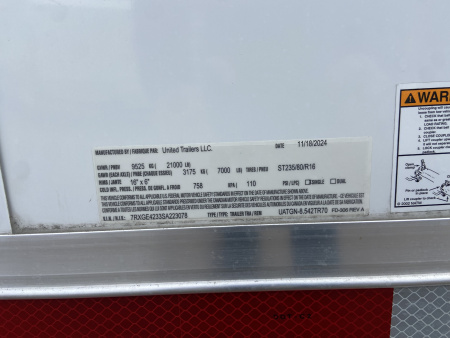 New United Aluminum Gooseneck 42' Sprint Car Racing Trailer