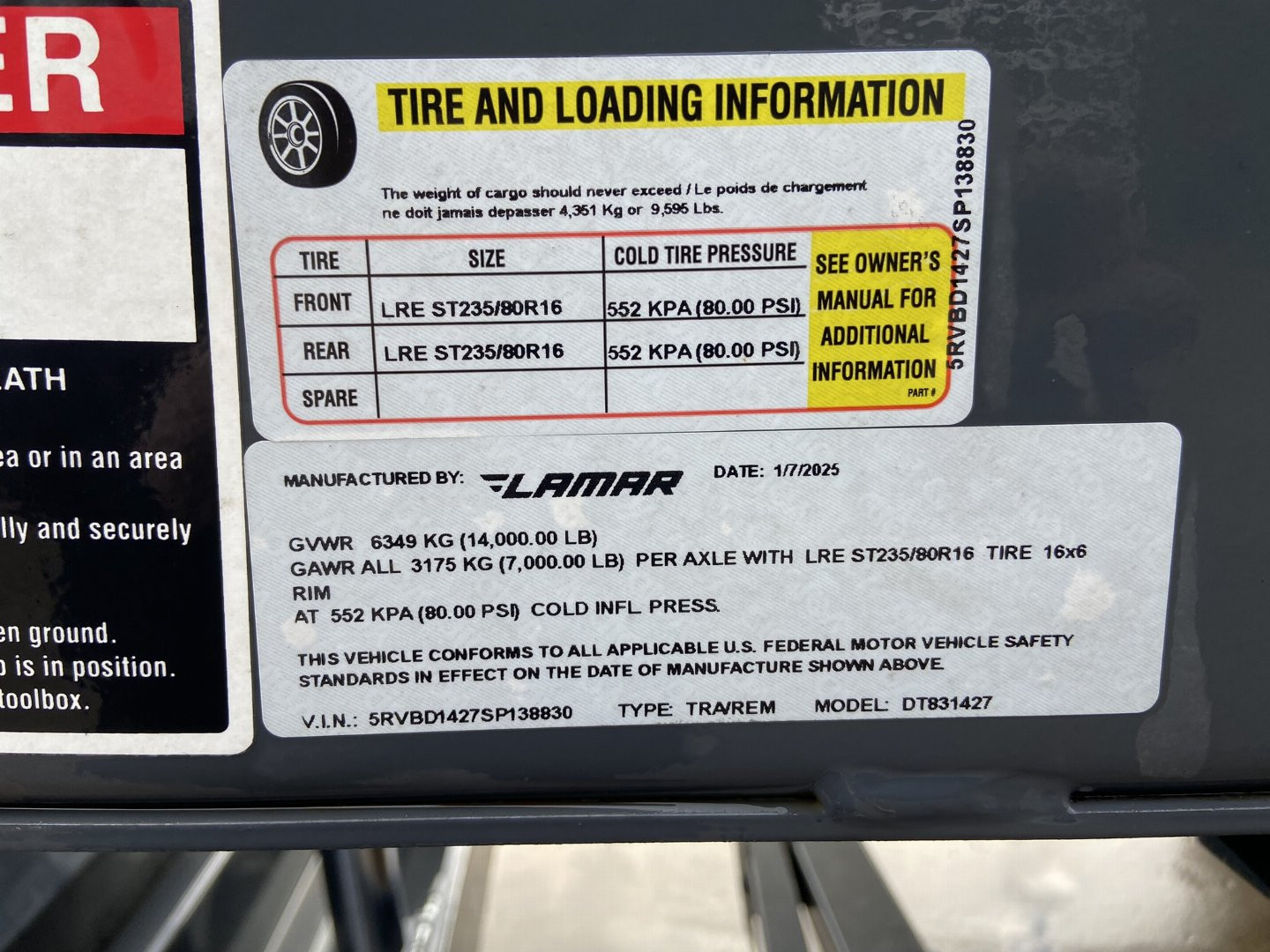New Lamar 14' Telescopic Dump Trailer