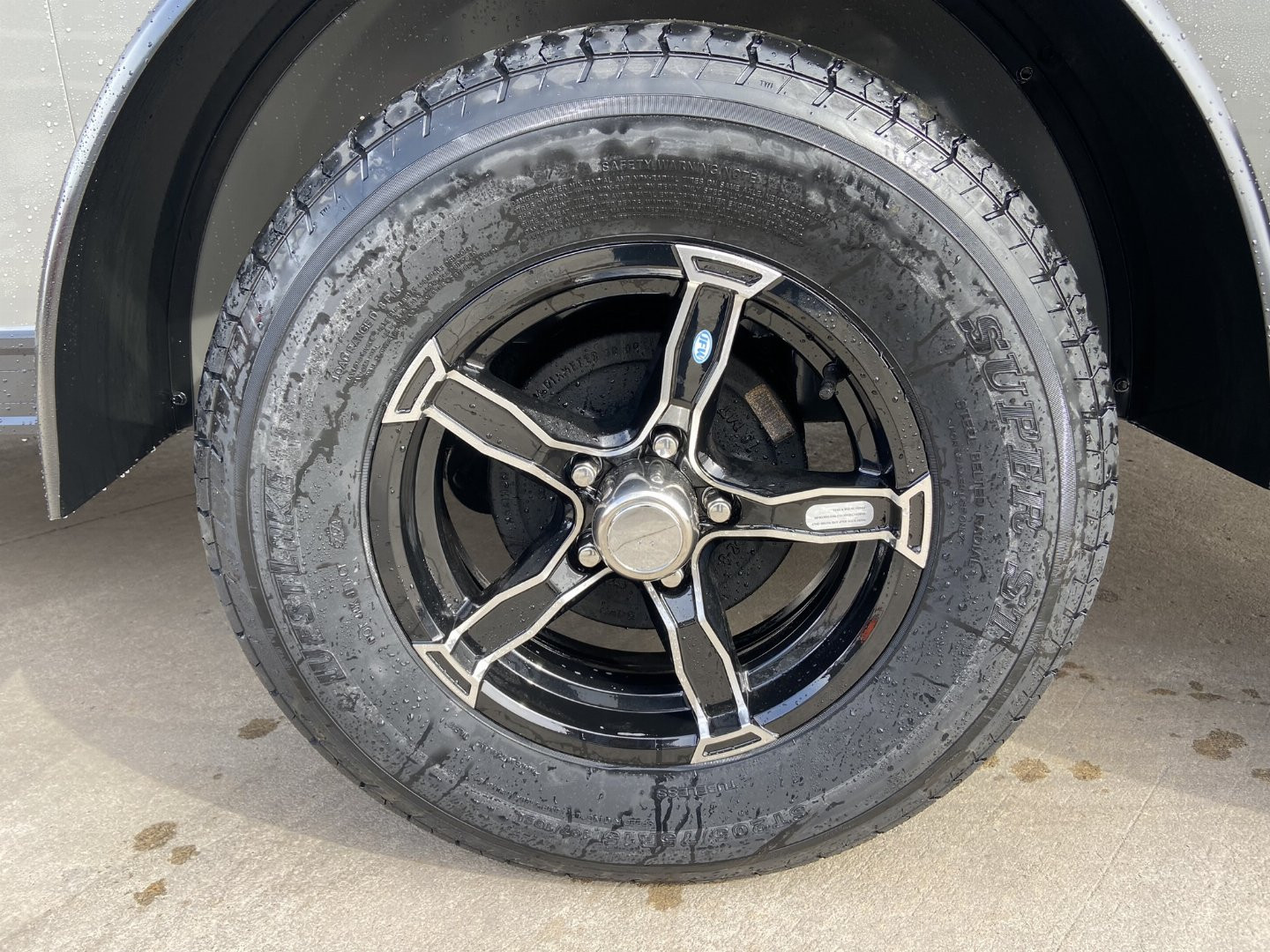 New United UJ 7x14' Enclosed V-Nose Cargo Trailer