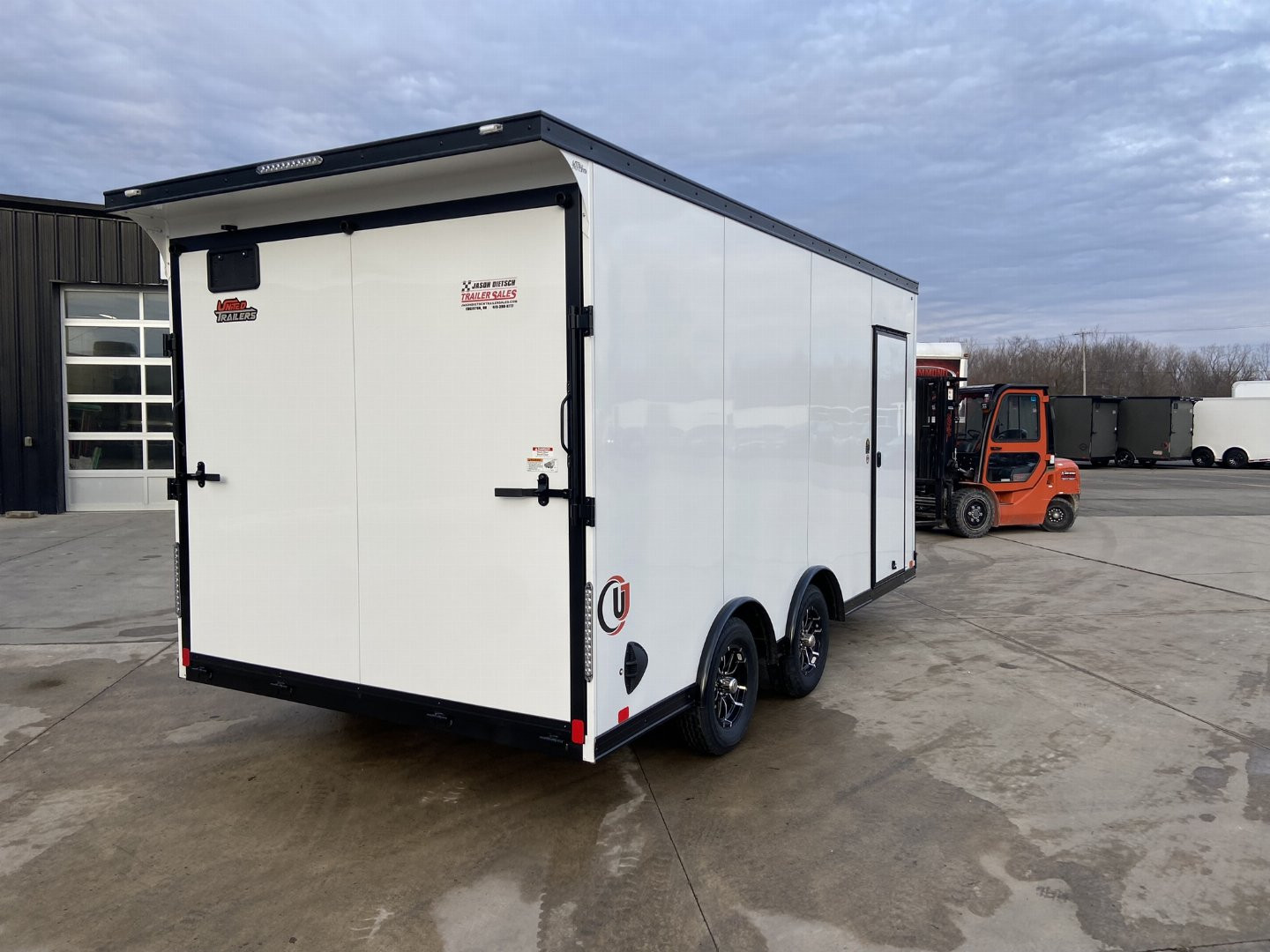 New United UJ 16' Enclosed V-Nosed Cargo Trailer
