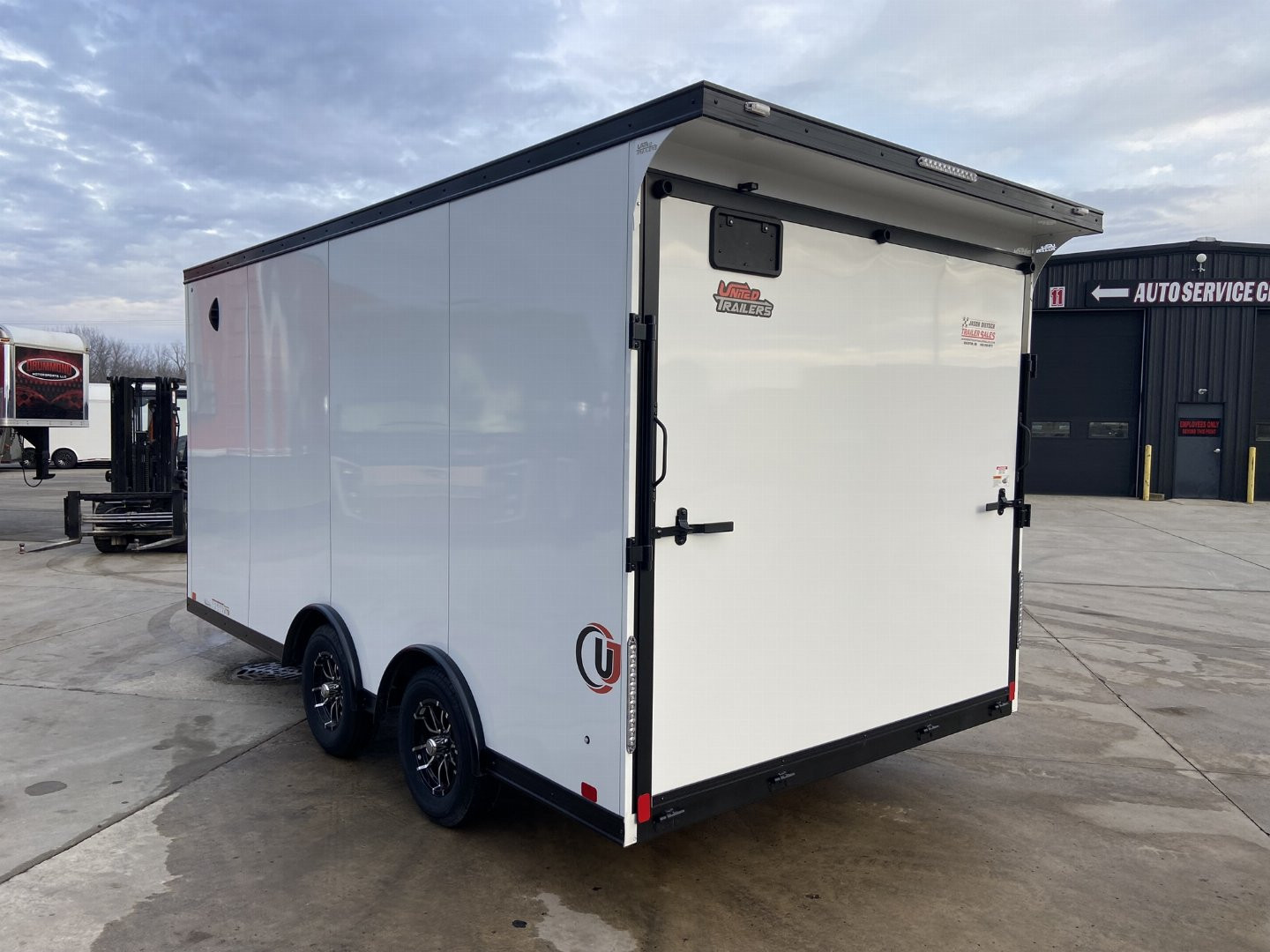 New United UJ 16' Enclosed V-Nosed Cargo Trailer