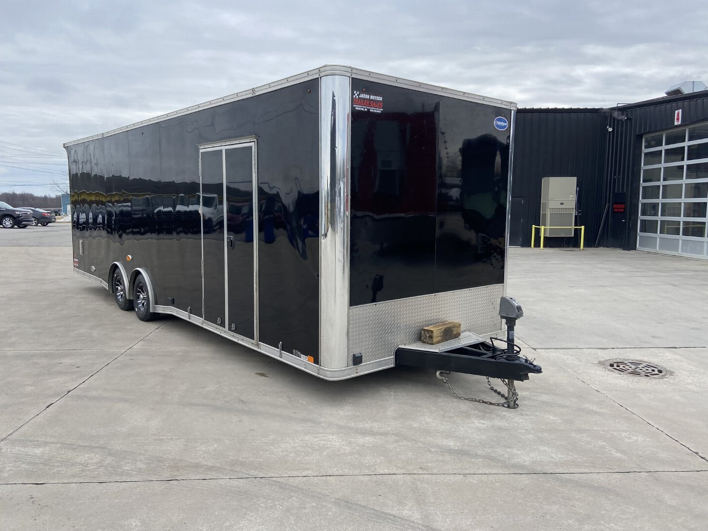 Used United XLT 28' Racing Trailer
