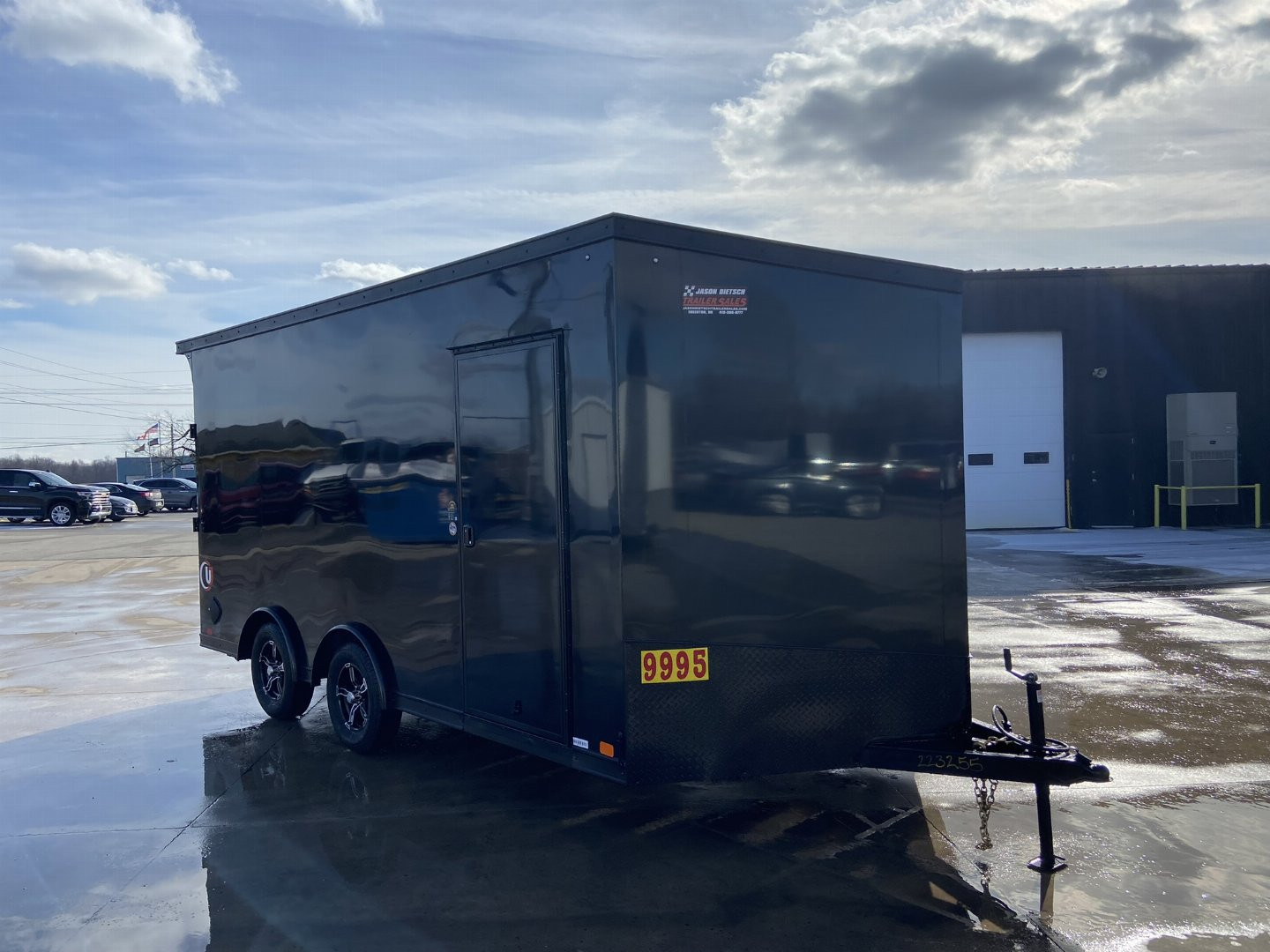 New United UJ 16' V-Nosed Enclosed Cargo Trailer