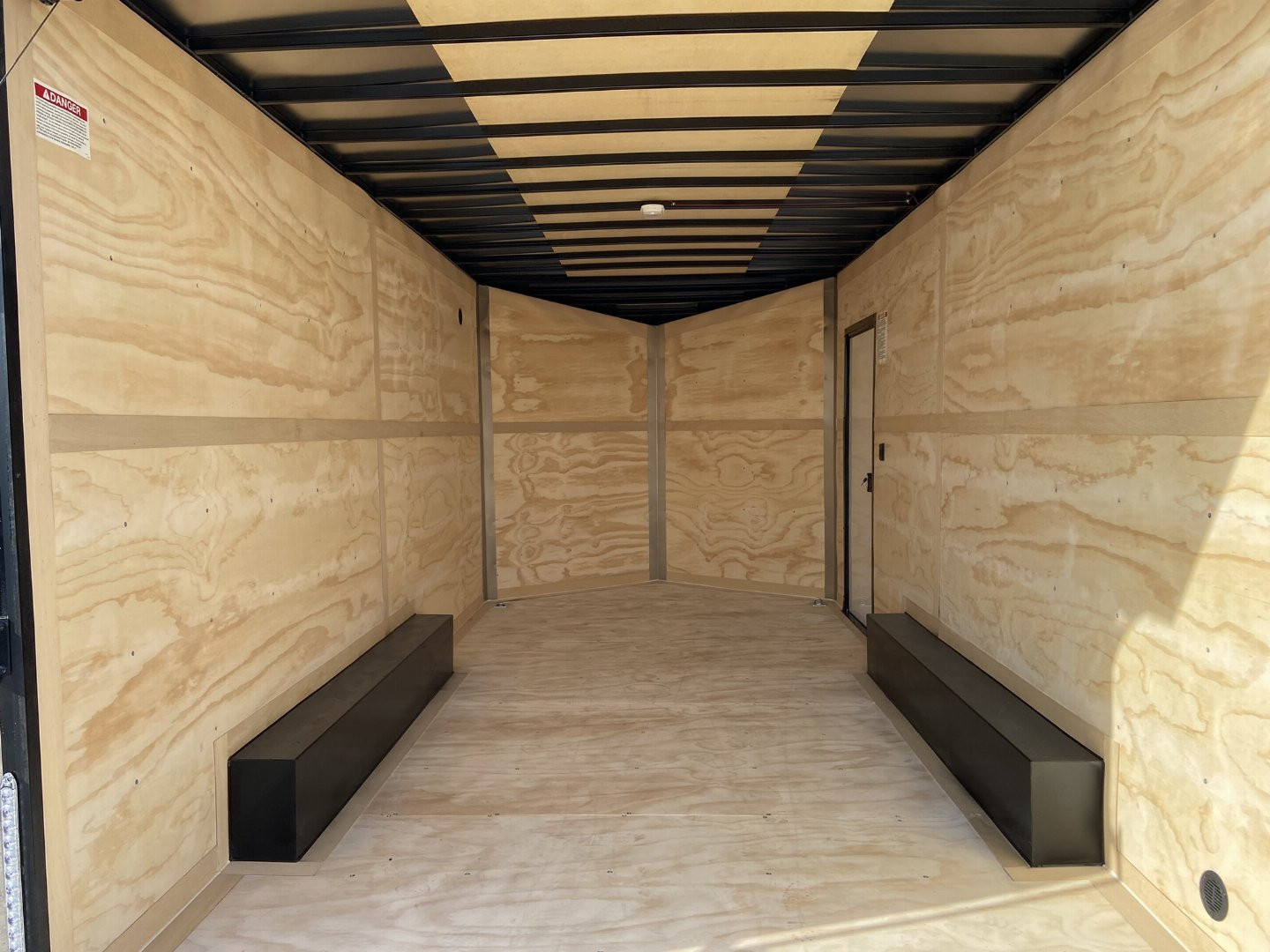 New United UJ 16' V-Nosed Enclosed Cargo Trailer