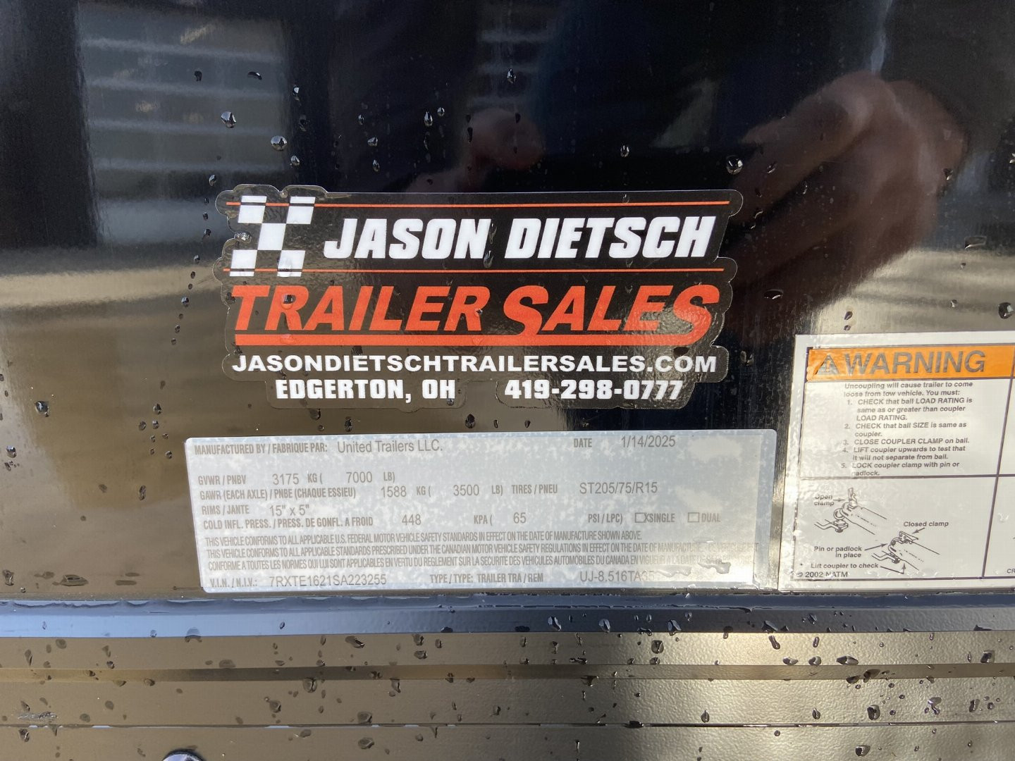 New United UJ 16' V-Nosed Enclosed Cargo Trailer