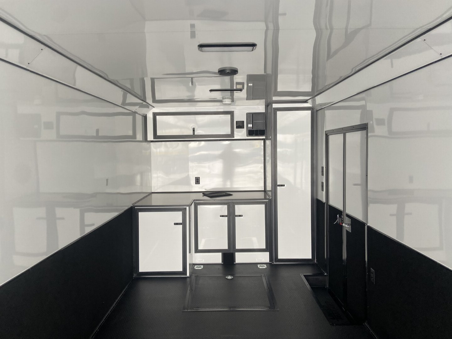 New 28' Racing Trailer - United USH
